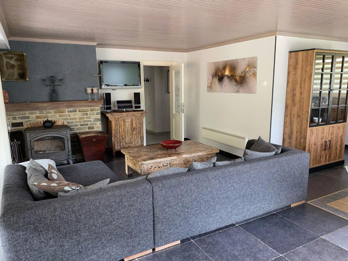 Luxurious Holiday Home With Jacuzzi Filly Bagian luar foto