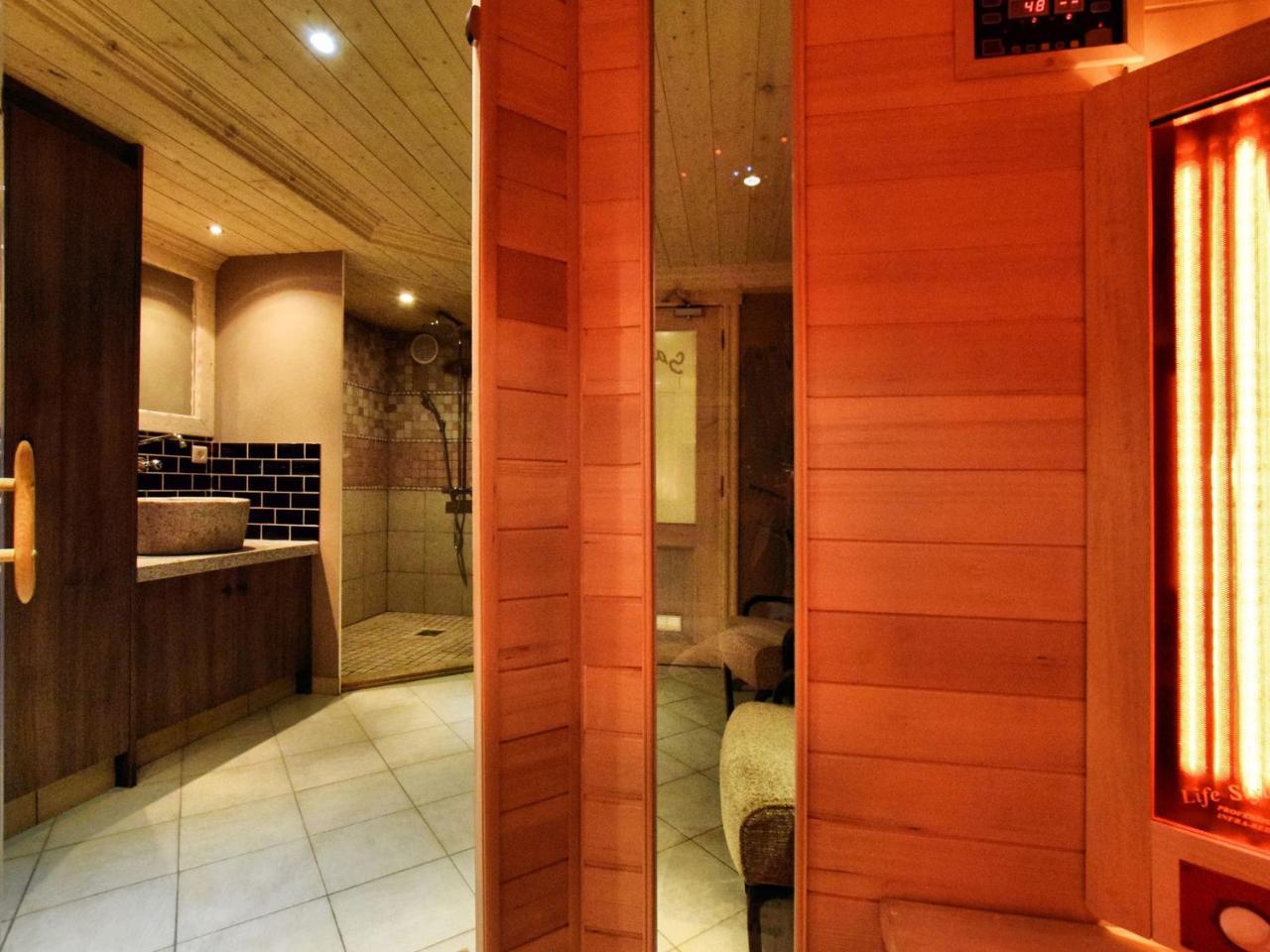 Luxurious Holiday Home With Jacuzzi Filly Bagian luar foto